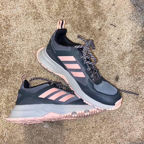 Adidas Cloud-foam - Picture 2 of 4